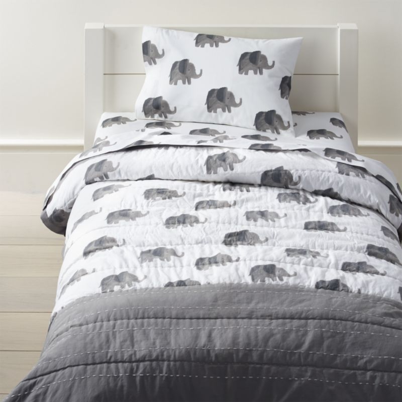 Wild Excursion Elephant Baby Quilt - Image 8
