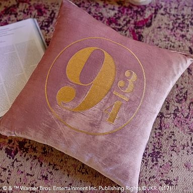 Harry Potter Platform 9 3/4 Pillow Cover &amp; Insert - Image 0