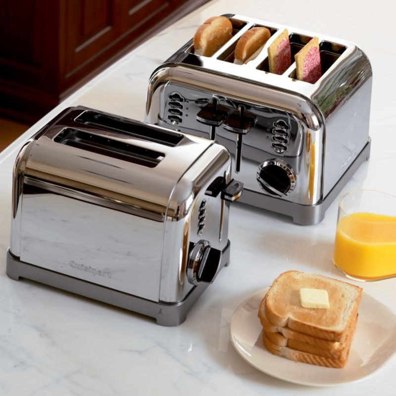 Cuisinart ® Classic Four-Slice Toaster - Image 1