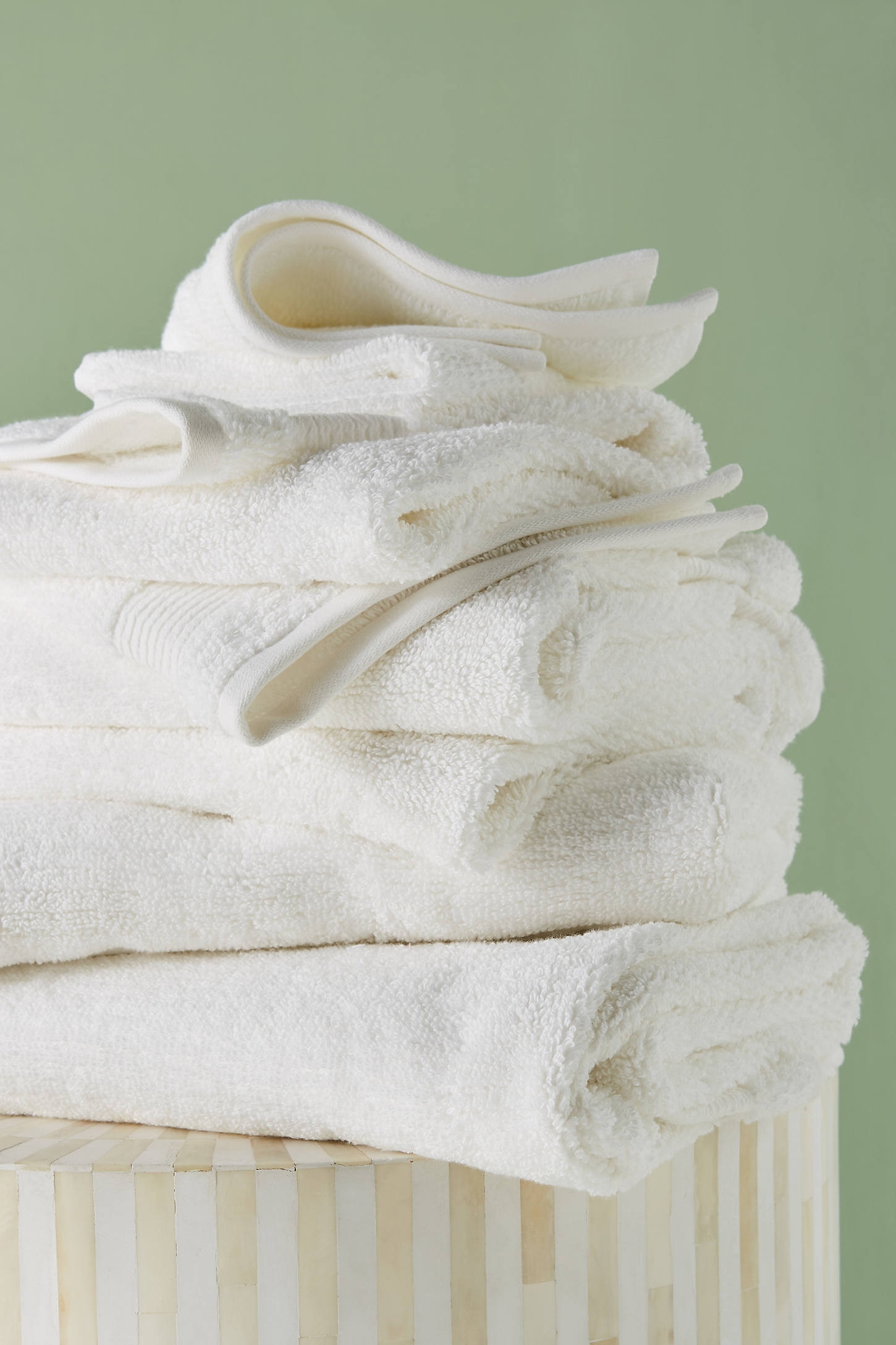 Pergamon Towel Collection - Image 0