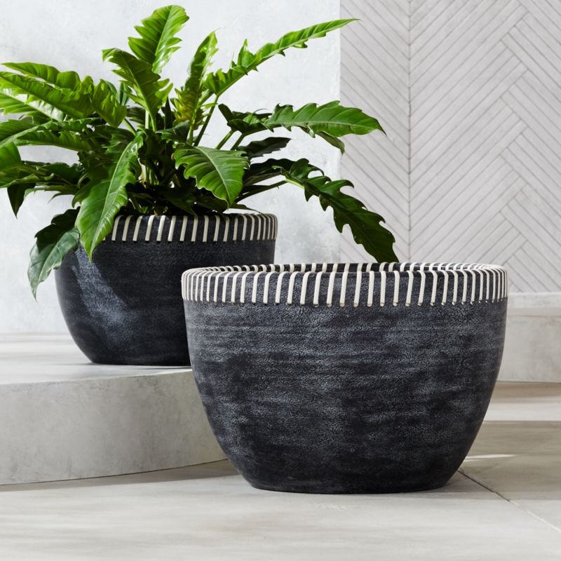 Stitch Handmade Planter Large Black - Image 2