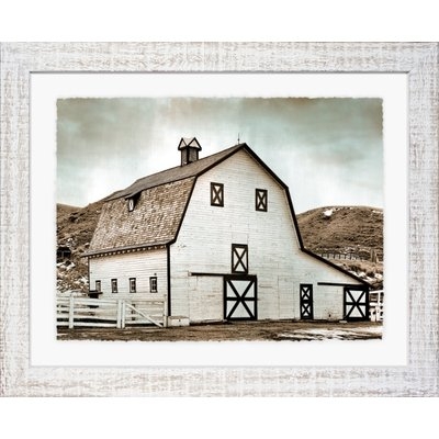 'Farmhouse' Framed Print III - Image 0