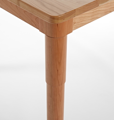 O&G Taylor Extendable Table - Image 4