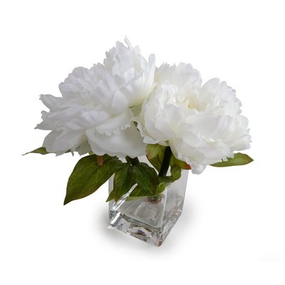 Silk Peonie Floral Arrangement and Centerpiece in Vase - Image 0