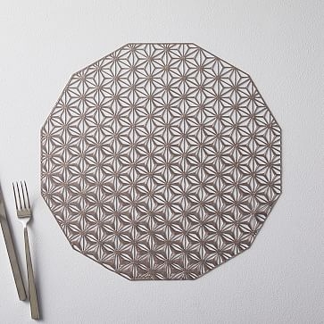 Chilewich Pressed Kaliedescope Placemat, Gunmetal - Image 0