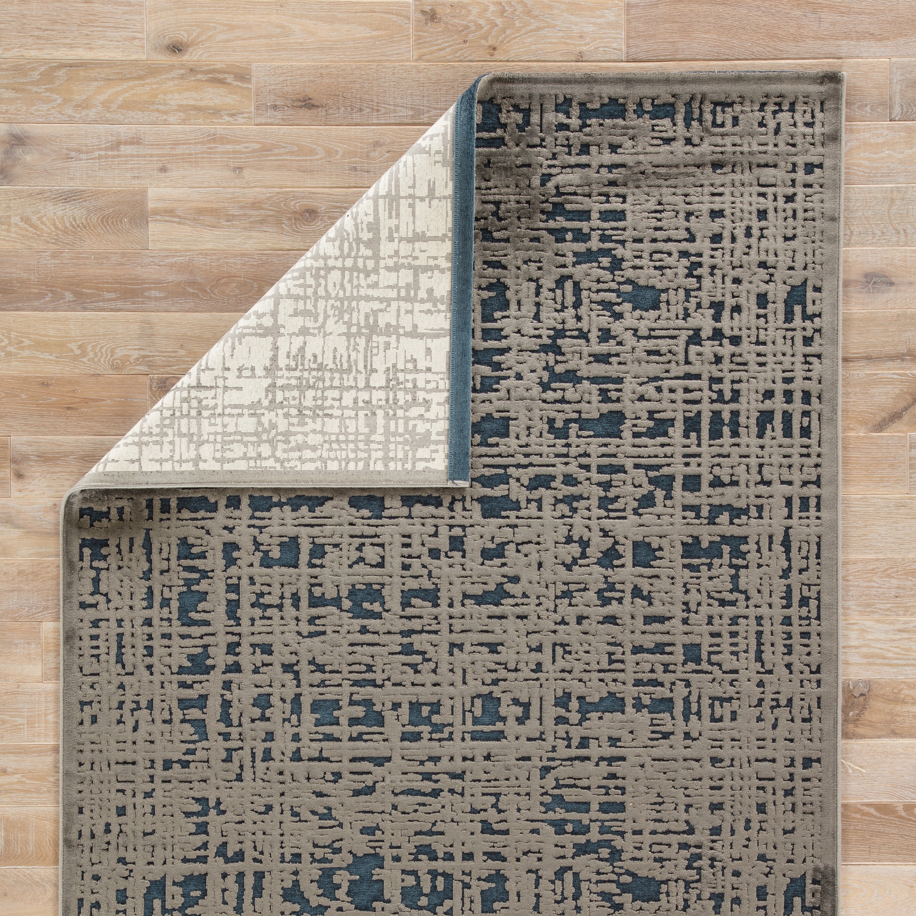 Dreamy Abstract Gray/ Blue Area Rug (7'6" X 9'6") - Image 2