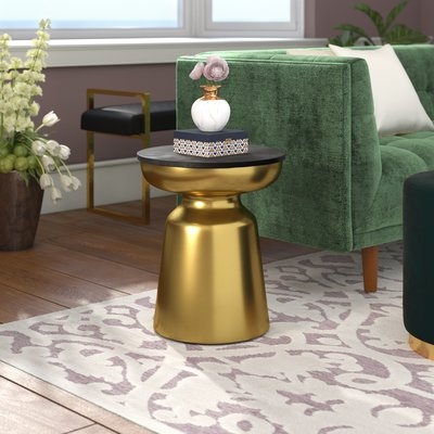 Crombach End Table - Image 1
