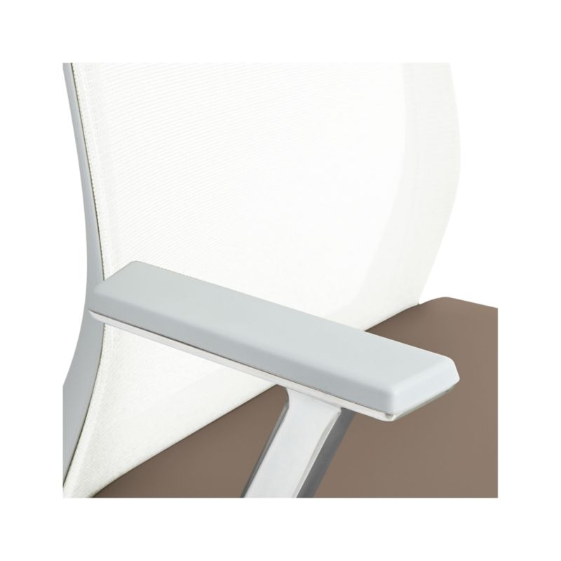 Haworth® Very® Mesh Elephant Desk Chair - Image 4