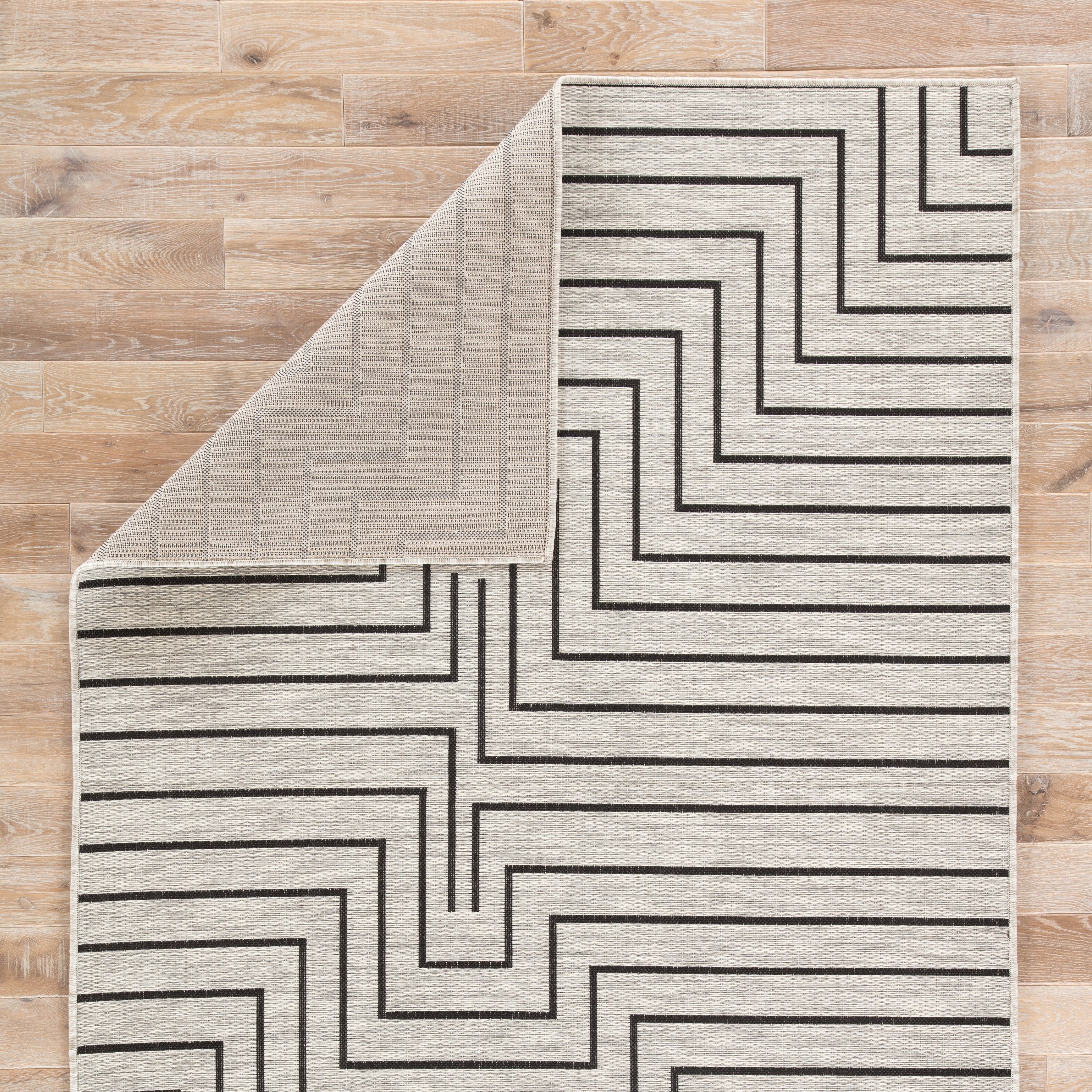 Nikki Chu by Xantho Indoor/ Outdoor Geometric Silver/ Black Area Rug (9'X12') - Image 2