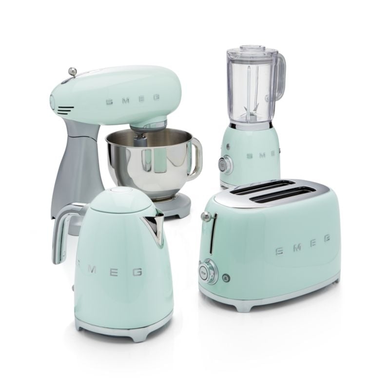 SMEG Pastel Green 4-Slice Long Slot Retro Toaster - Image 3