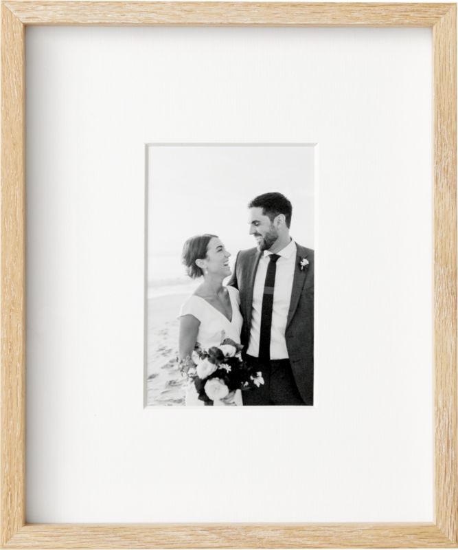 Gallery Oak Picture Frames with White Mat 4x6 - Image 4