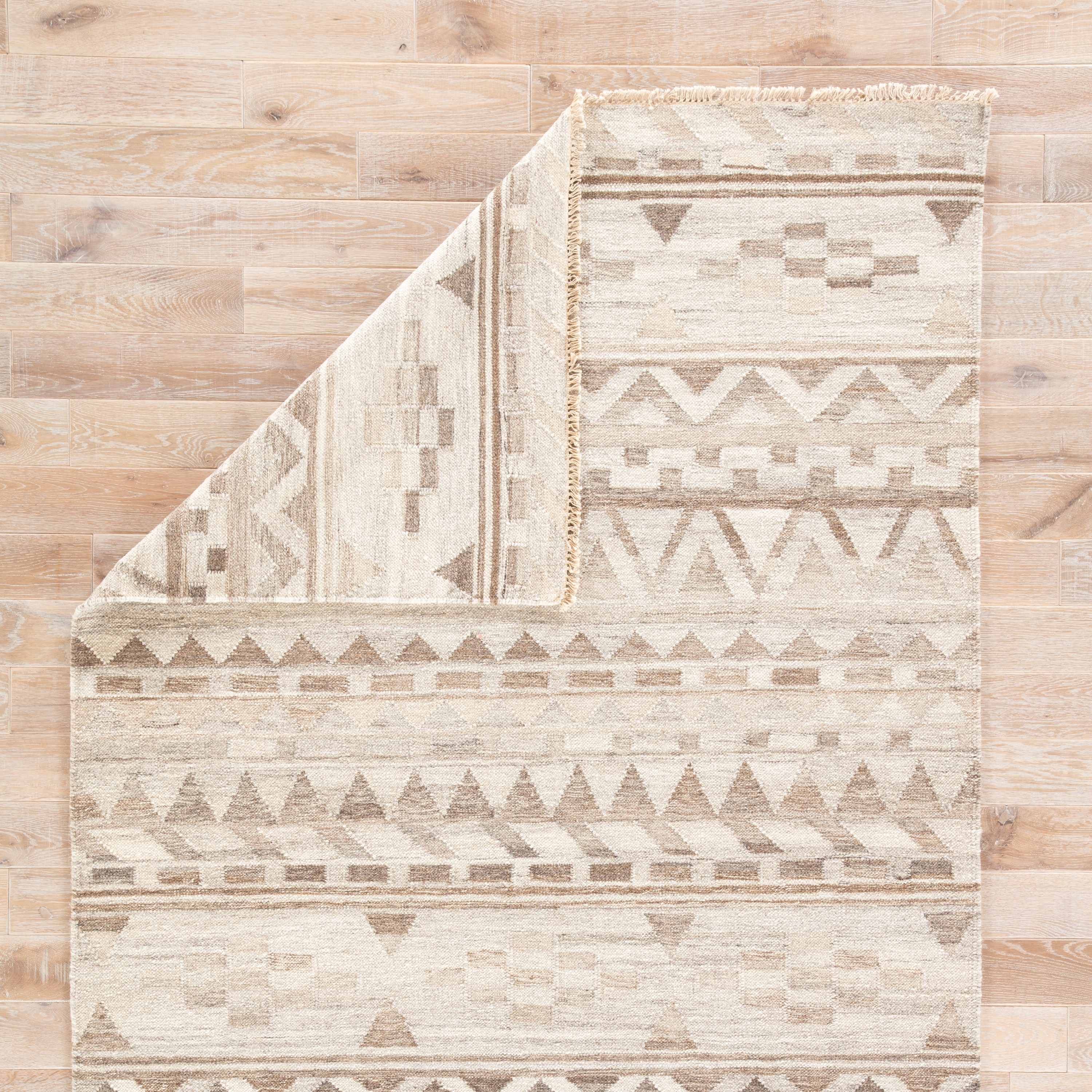 Fillmore Handmade Geometric Cream/ Gray Area Rug (8' X 10') - Image 2