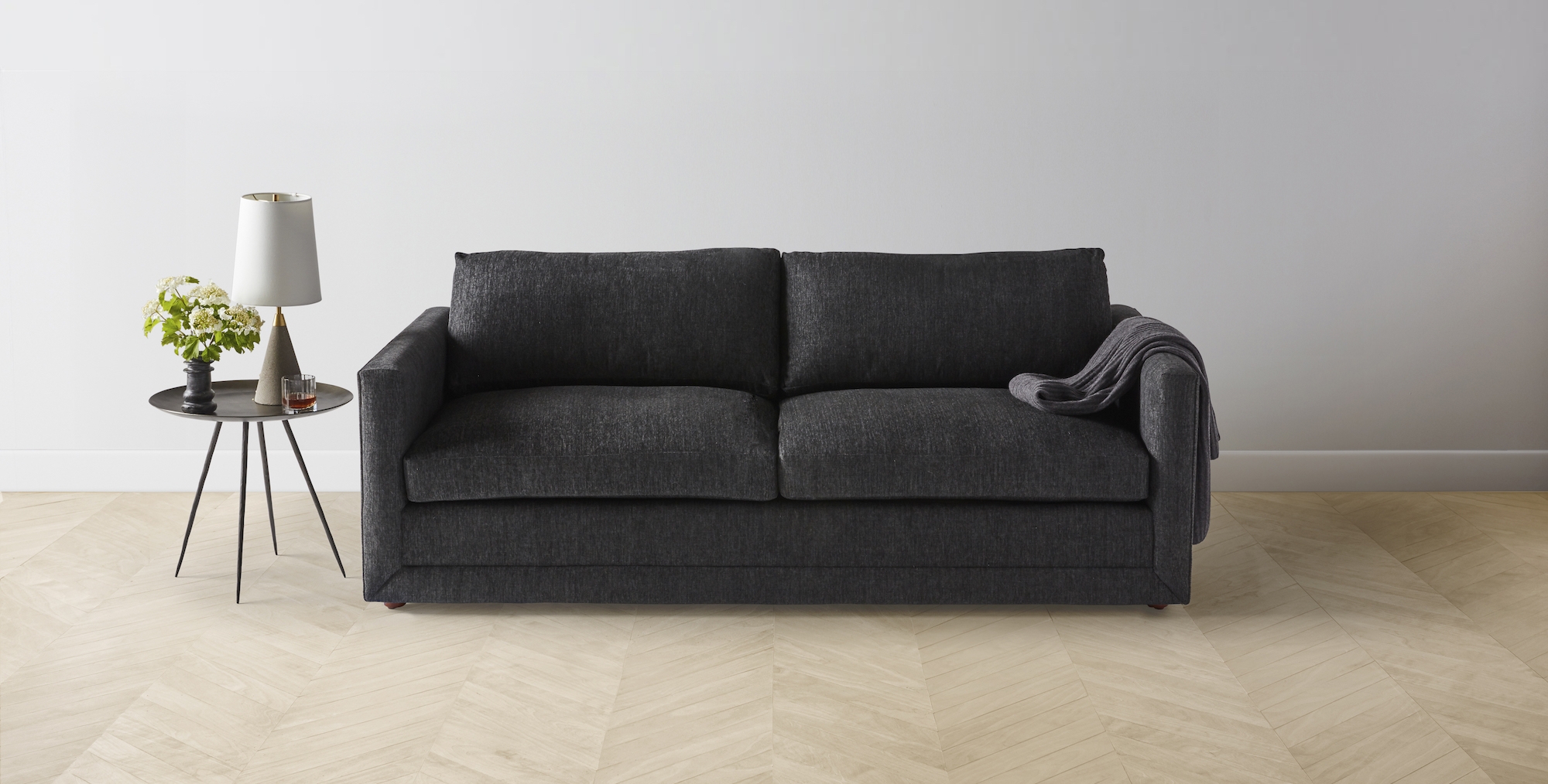 The Warren sofa - Image 0