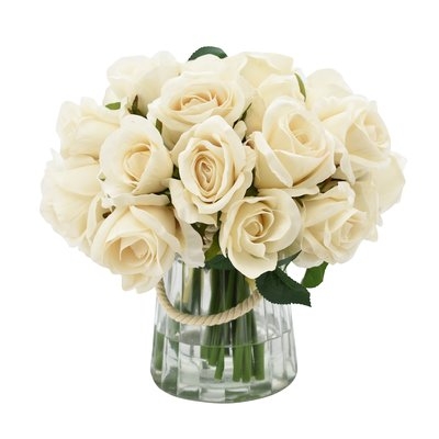 Cream Rose Centerpiece in Vase - Image 0