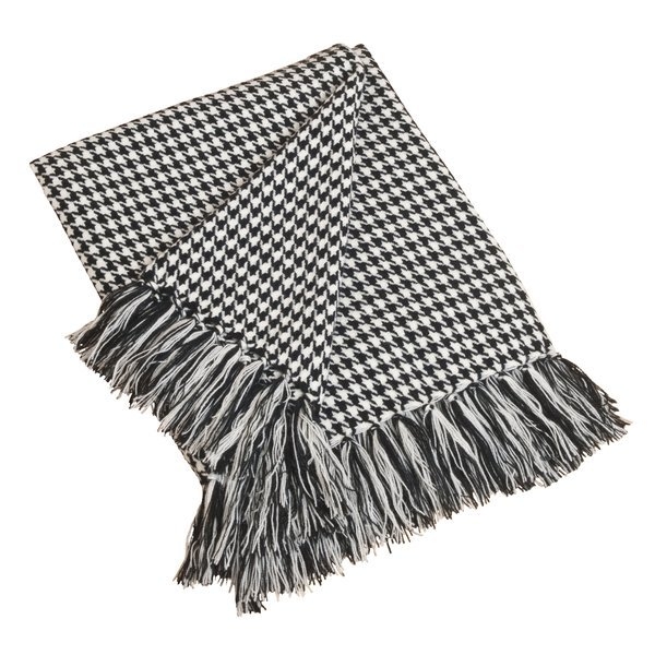 Houndstooth Throw - Image 0