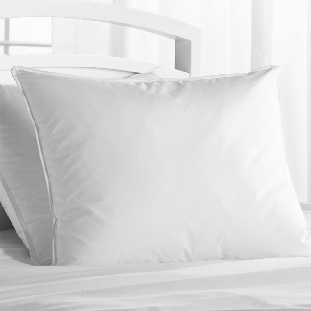 Hypoallergenic Down Alternative Soft Standard Pillow - Image 0