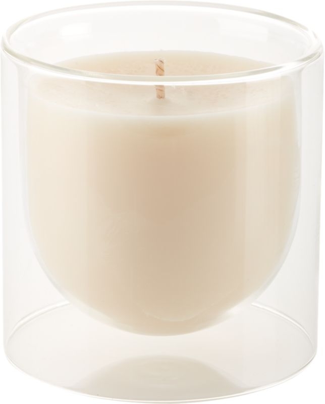 Lily and Seagrass Soy Candle - Image 3