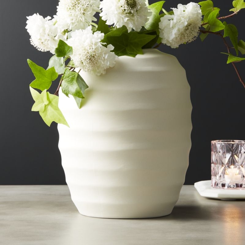 Camden Ivory Ceramic Vase - Image 1
