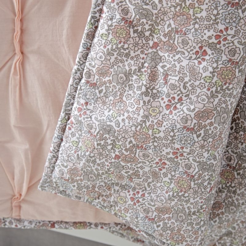 Chic Pink Floral Baby Quilt - Image 2