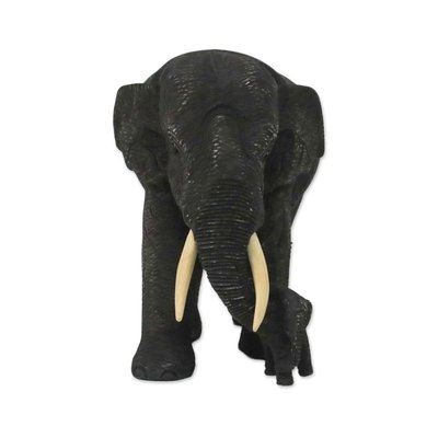 Wedgewood Heading Home Elephant Figurine - Image 0
