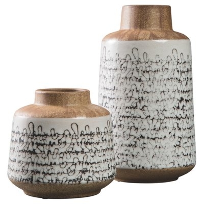 Saez Ceramic Table Vase - Image 1