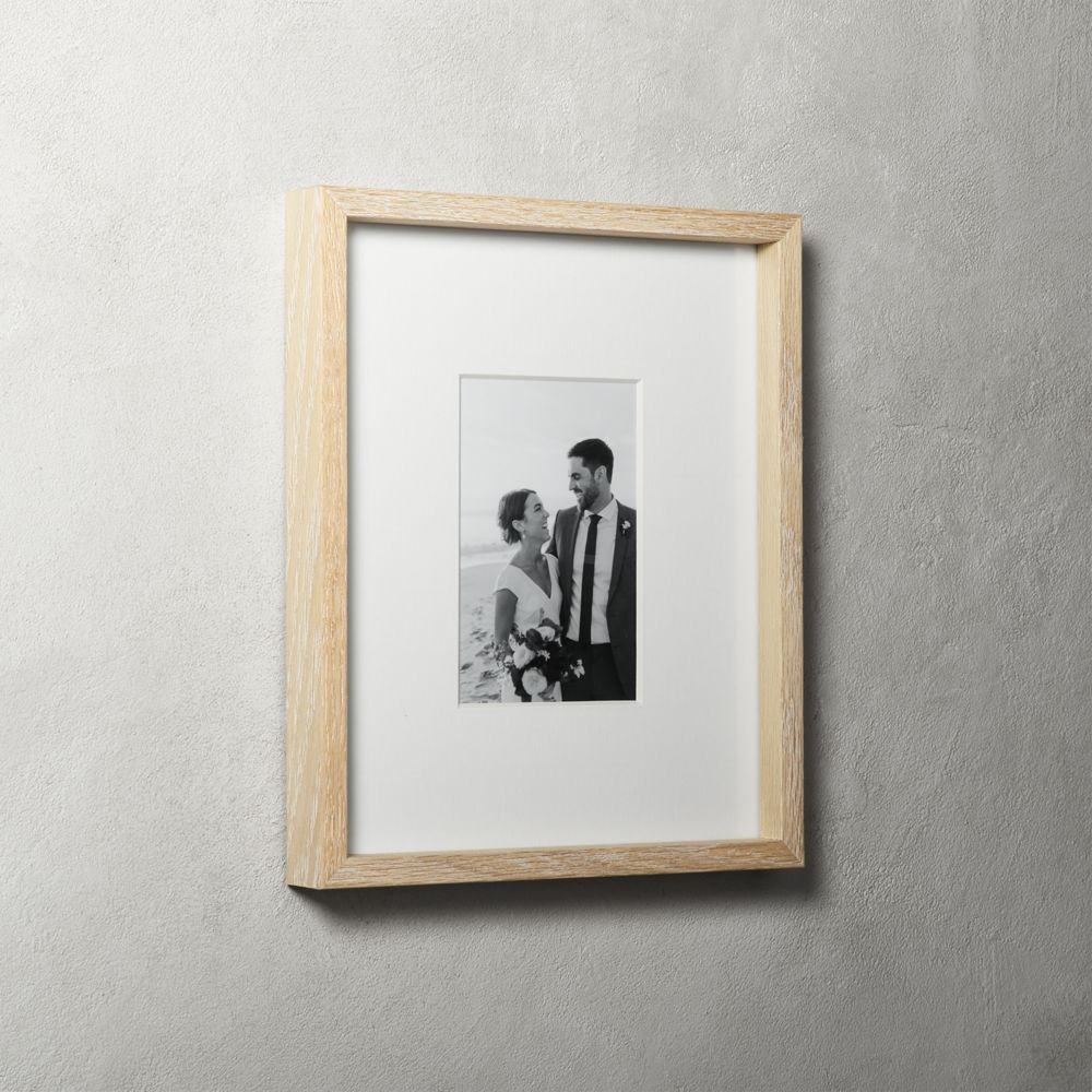 Gallery Oak Picture Frames with White Mat 4x6 - Image 0