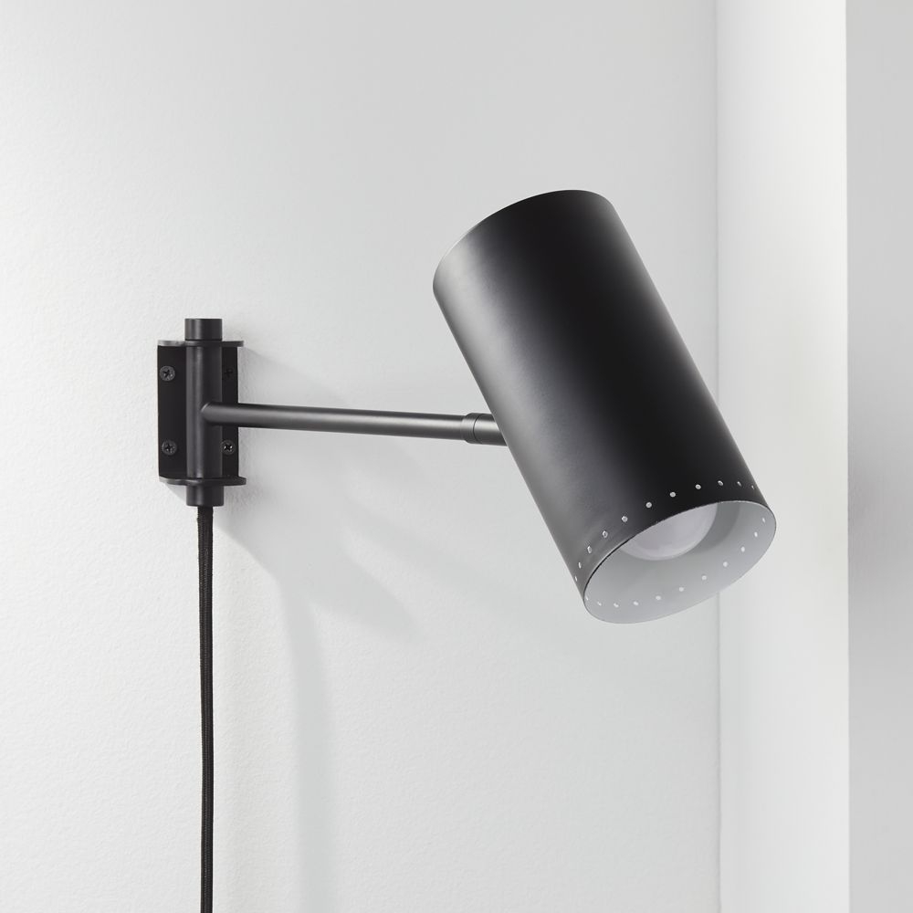 Solo Wall Sconce Black - Image 0