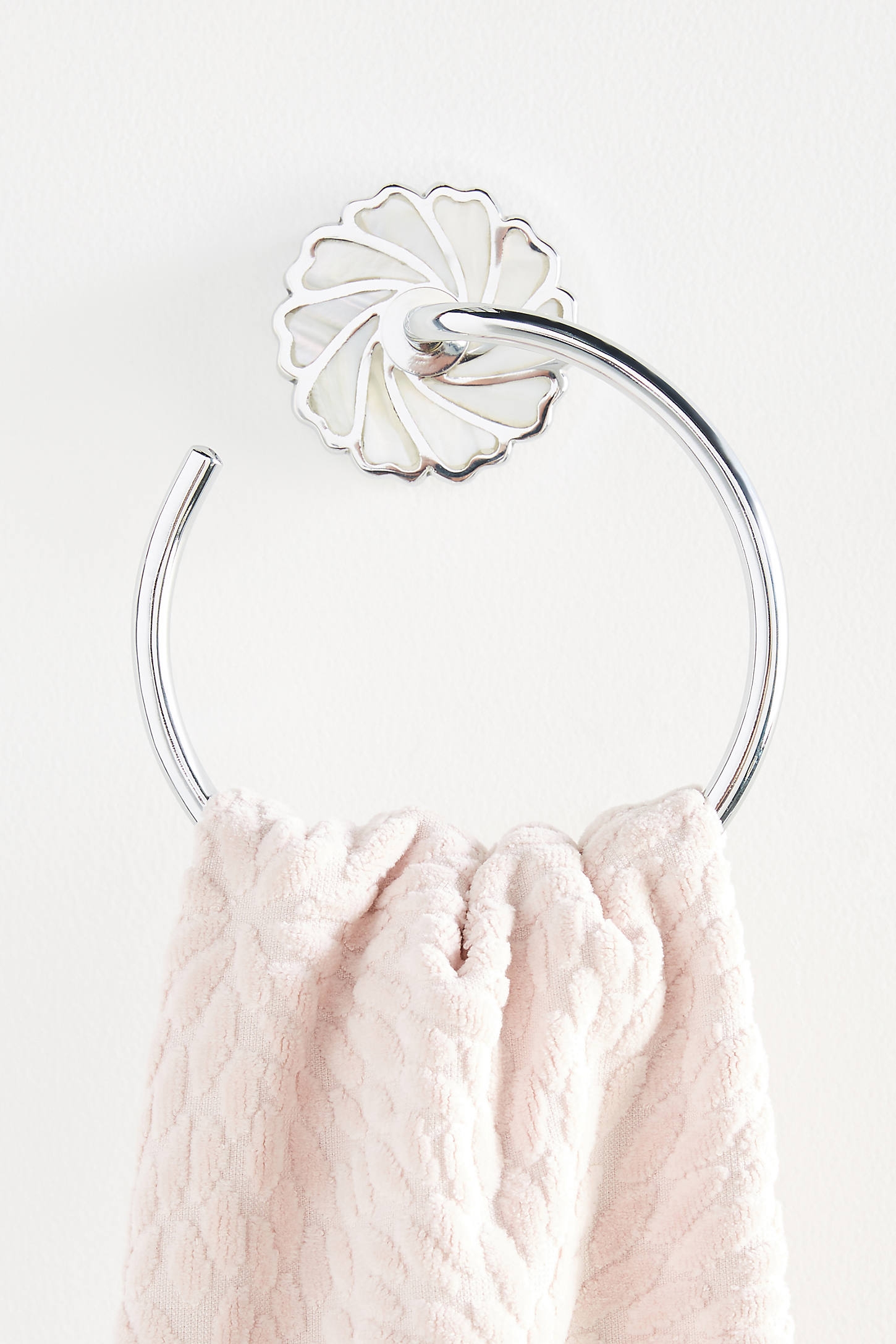Gracie Towel Ring - Image 0