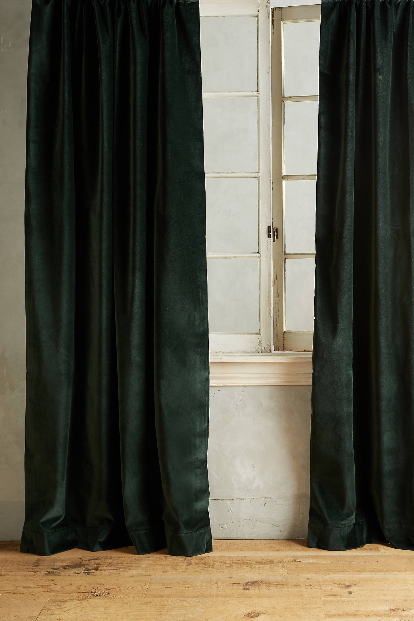 Matte Velvet Blackout Curtain - Image 0