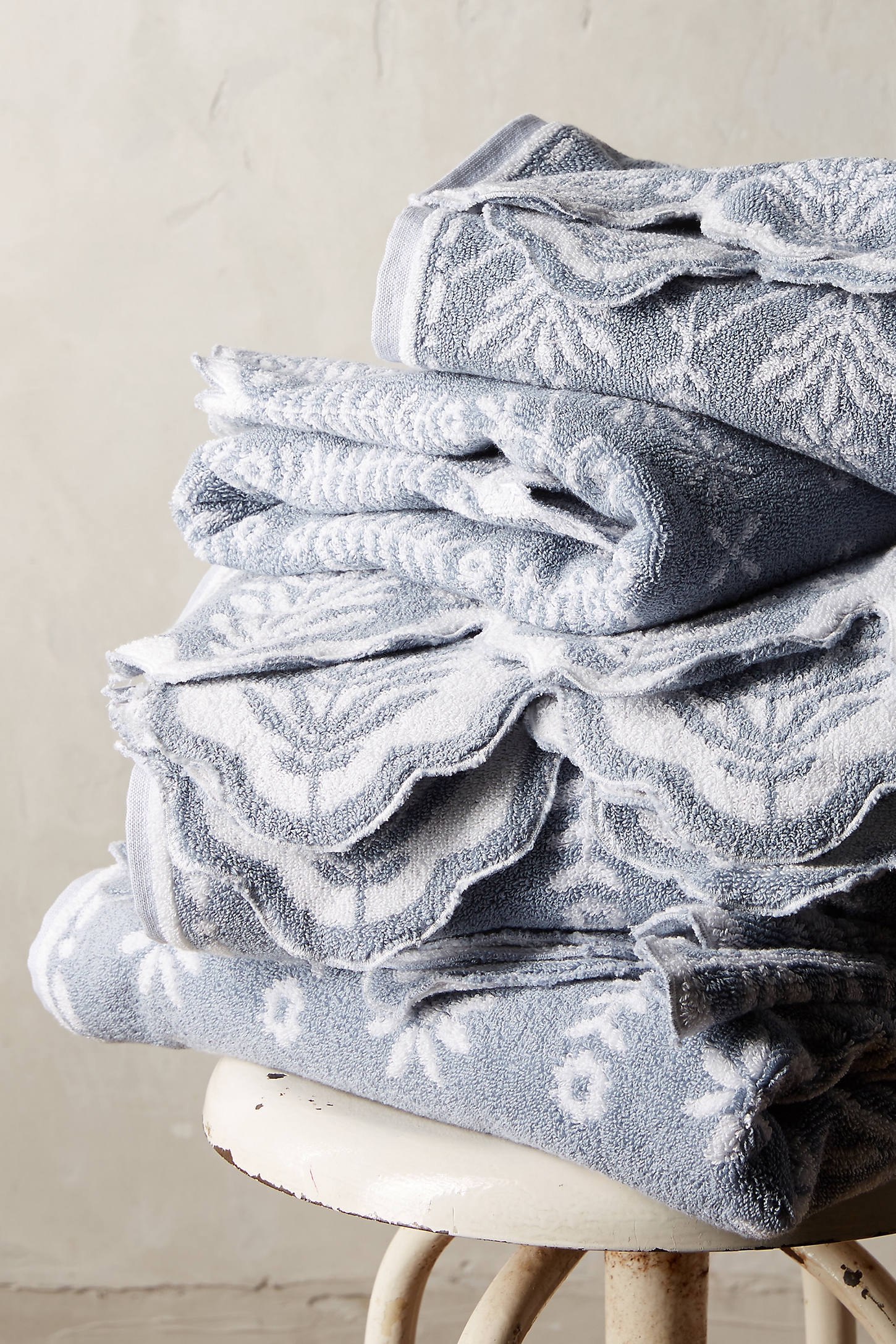Hanna Towel Collection - Image 0