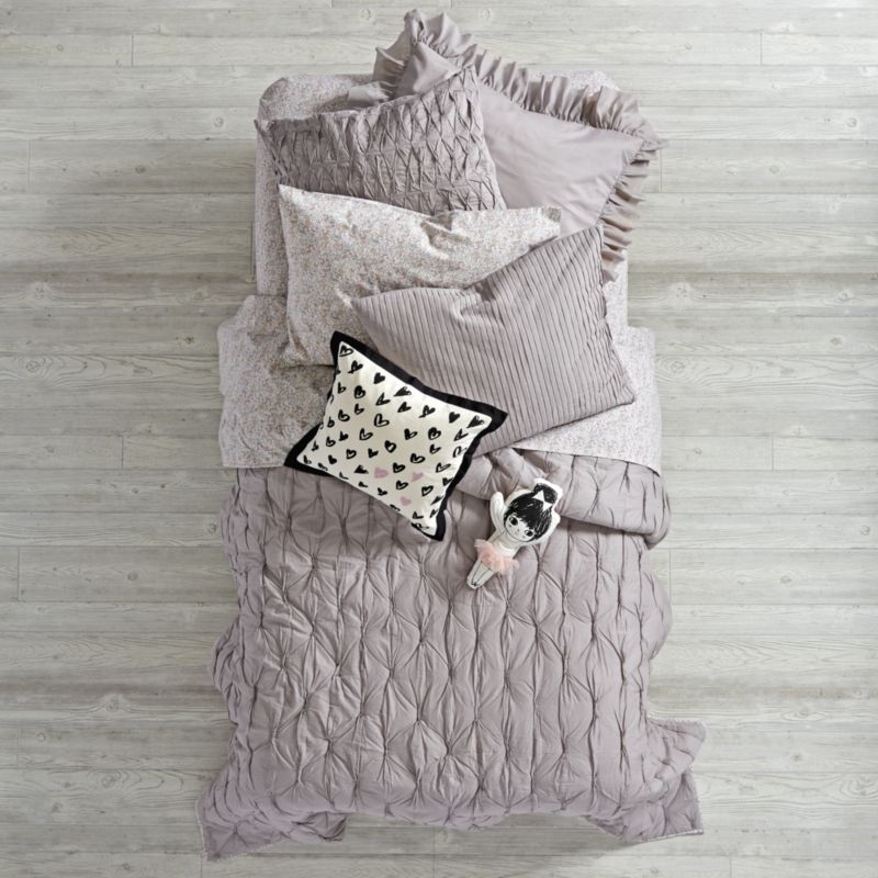 Chic Grey Twin Quilt - Image 1