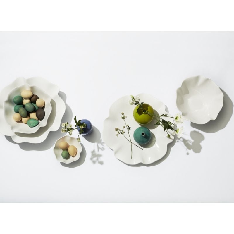 White Ruffle 16" Platter - Image 5