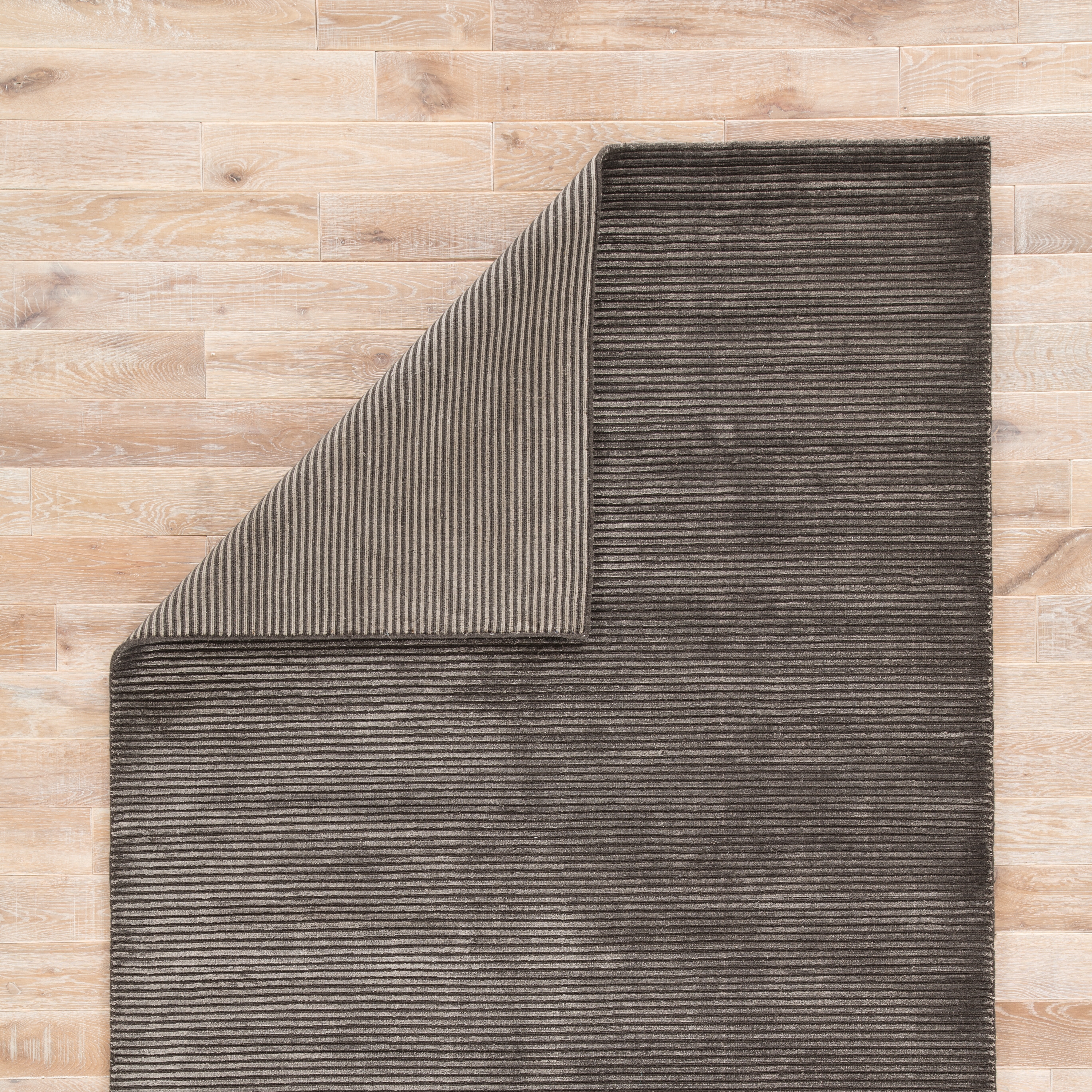Basis Handmade Solid Black Area Rug (5' X 8') - Image 2
