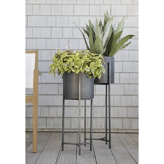 Dundee Floor Planter with Tall Stand - Image 2