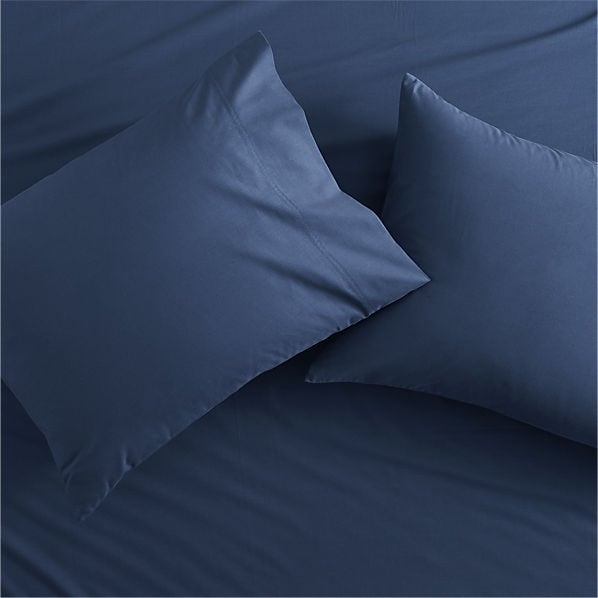 set of 2 organic navy percale king pillowcases - Image 0