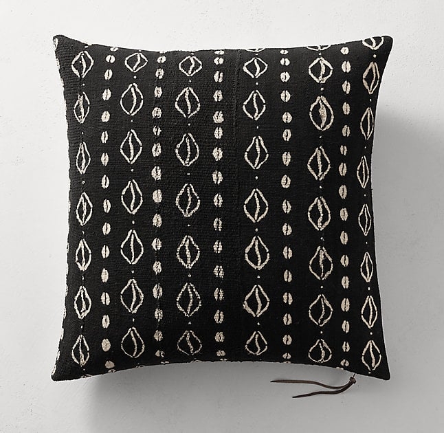 HANDWOVEN AFRICAN MUD CLOTH COWRIE SHELL PILLOW COVER - BLACK - 22x22” - No insert - Image 0