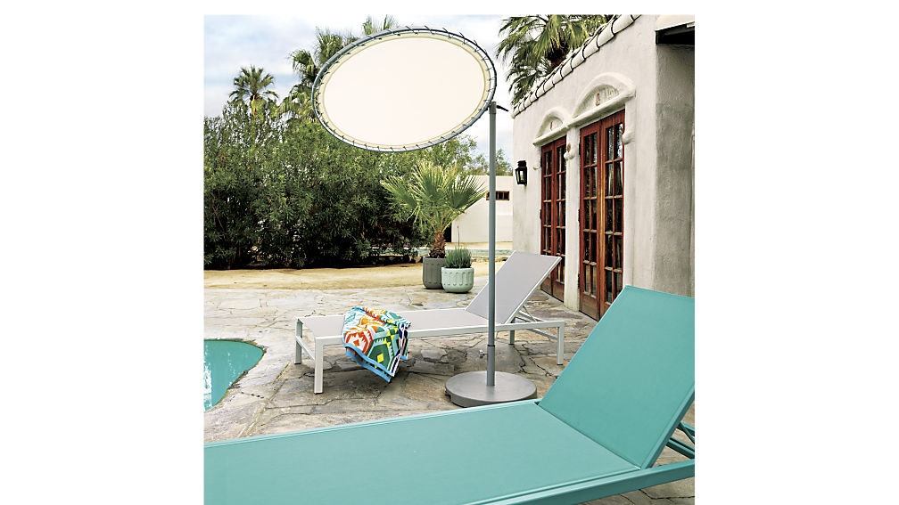 idle grey outdoor chaise lounge - Image 3