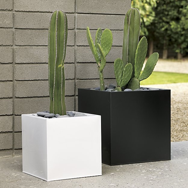 Blox medium square galvanized high-gloss white planter - Image 5