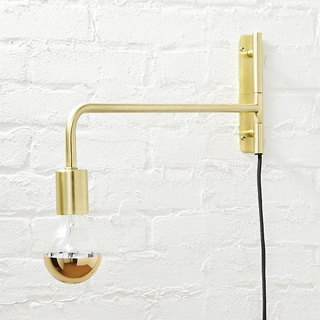 Swing arm brass wall sconce - Image 1