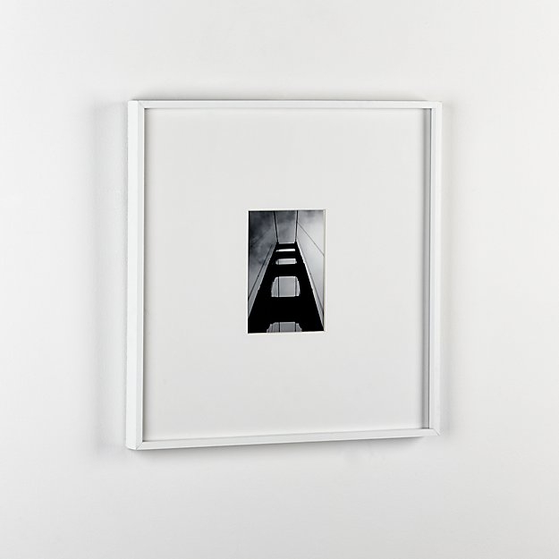 Gallery white 5x7 picture frame - Image 0