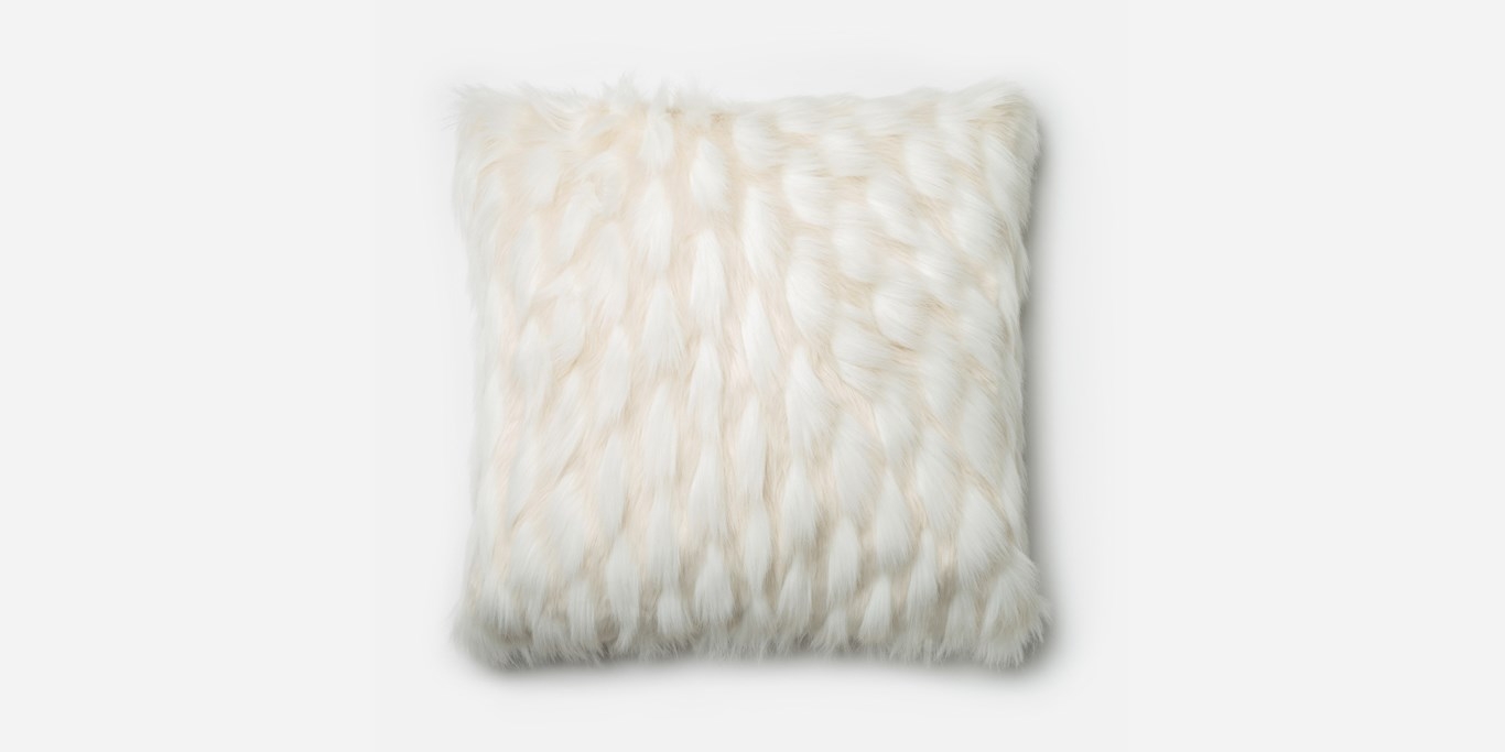 Loloi Pillows P0265 White 22" x 22" Cover w/Poly - Image 0