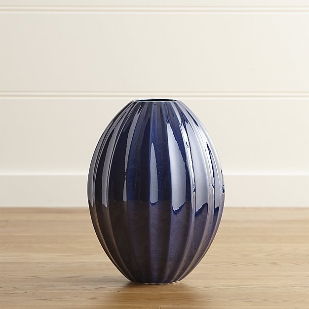 Renny Short Vase - Image 2