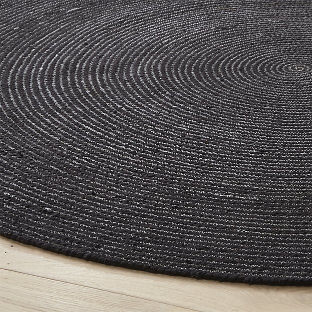 Circle rug 6' - Image 1