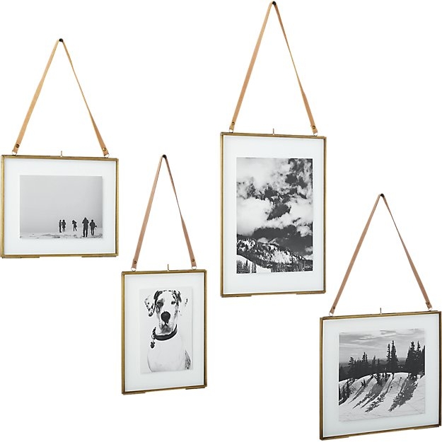 brass floating vertical 5x7 picture frame - Image 1
