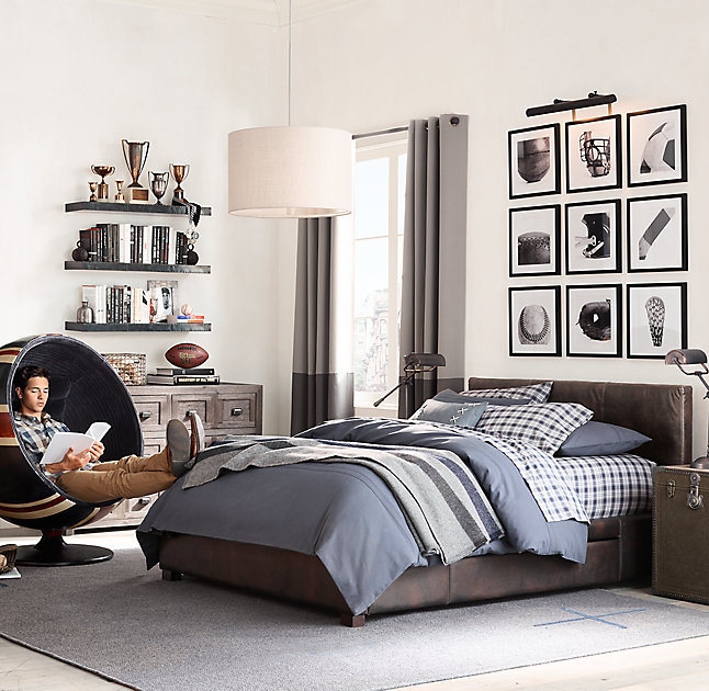 Vintage Sports Gear Photography - Baseball - Image 2