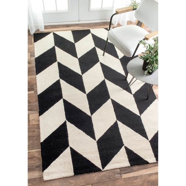 nuLOOM Handmade Mod Tiles Wool Black and White Rug (7'6 x 9'6) - Image 1