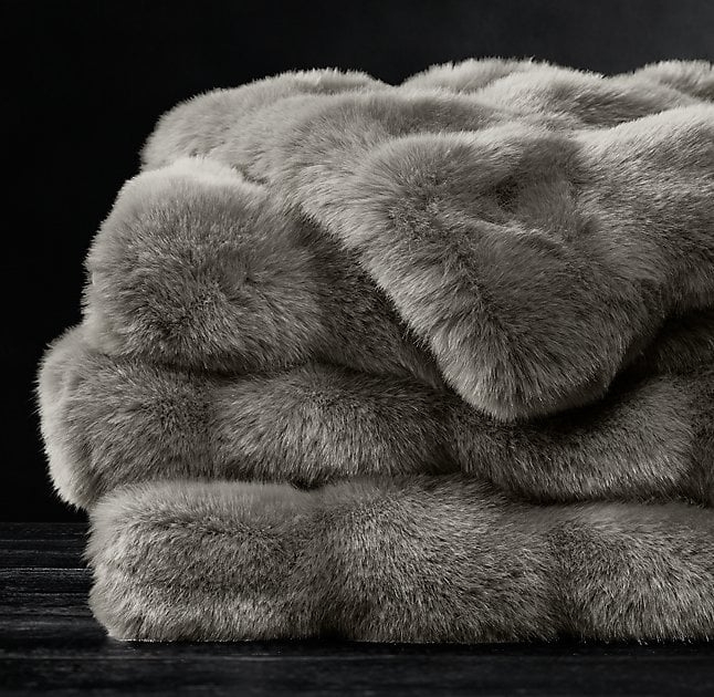 RUCHED FAUX FUR THROW - FOG - Image 0