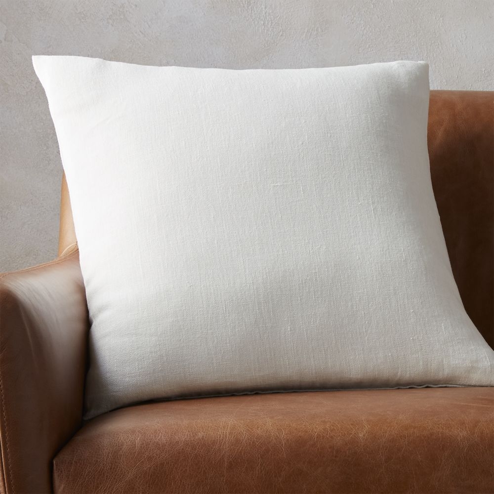 20" linon white pillow with down-alternative insert - Image 0