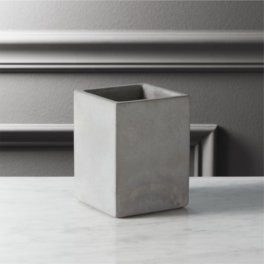 cement pencil cup - Image 0