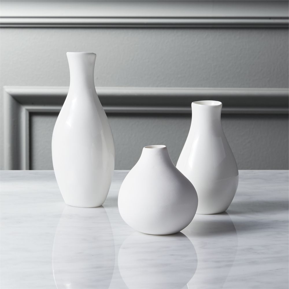 Trio White Porcelain Bud Vase Set of 3 - Image 0